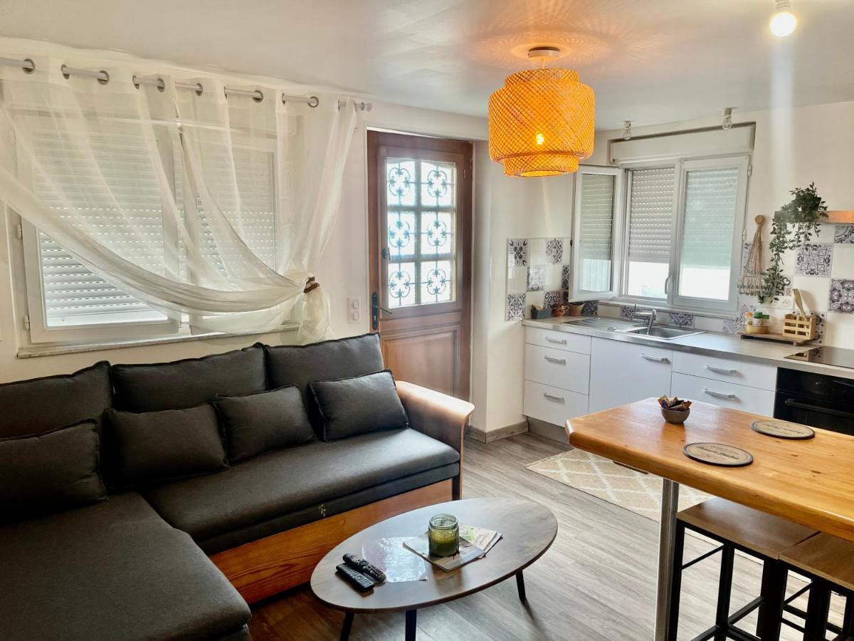 Le Petit Prince , Jolie Maisonnette Terrasse Netflix Parking Prive Jeux De Societe Bourg-en-Bresse Exteriör bild