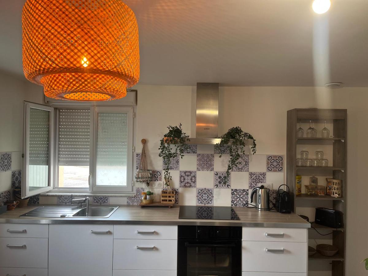 Le Petit Prince , Jolie Maisonnette Terrasse Netflix Parking Prive Jeux De Societe Bourg-en-Bresse Exteriör bild